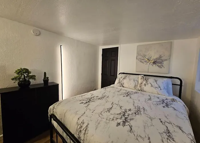 Stargaze Grand Canyon Apartment Meadview
